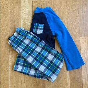 LANDS END Kids 2 Piece Blue Fleece Pajamas - size 6